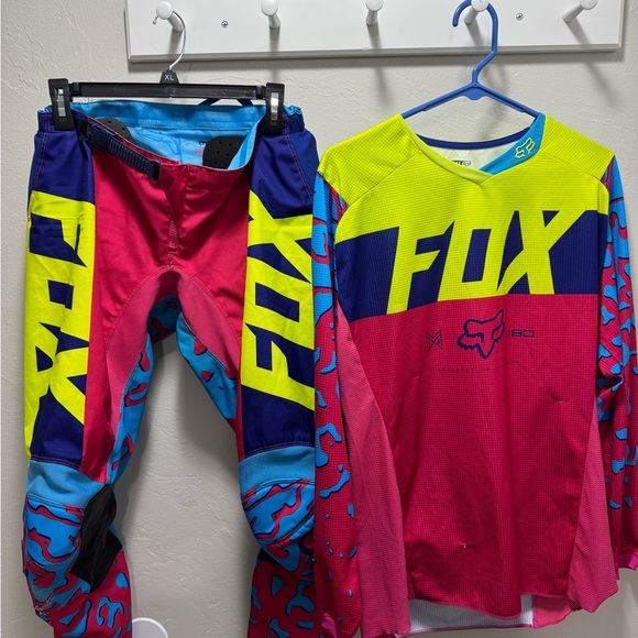 Fox Neon Pink and Blue Women's Motocross Set - Picture 1 of 7
